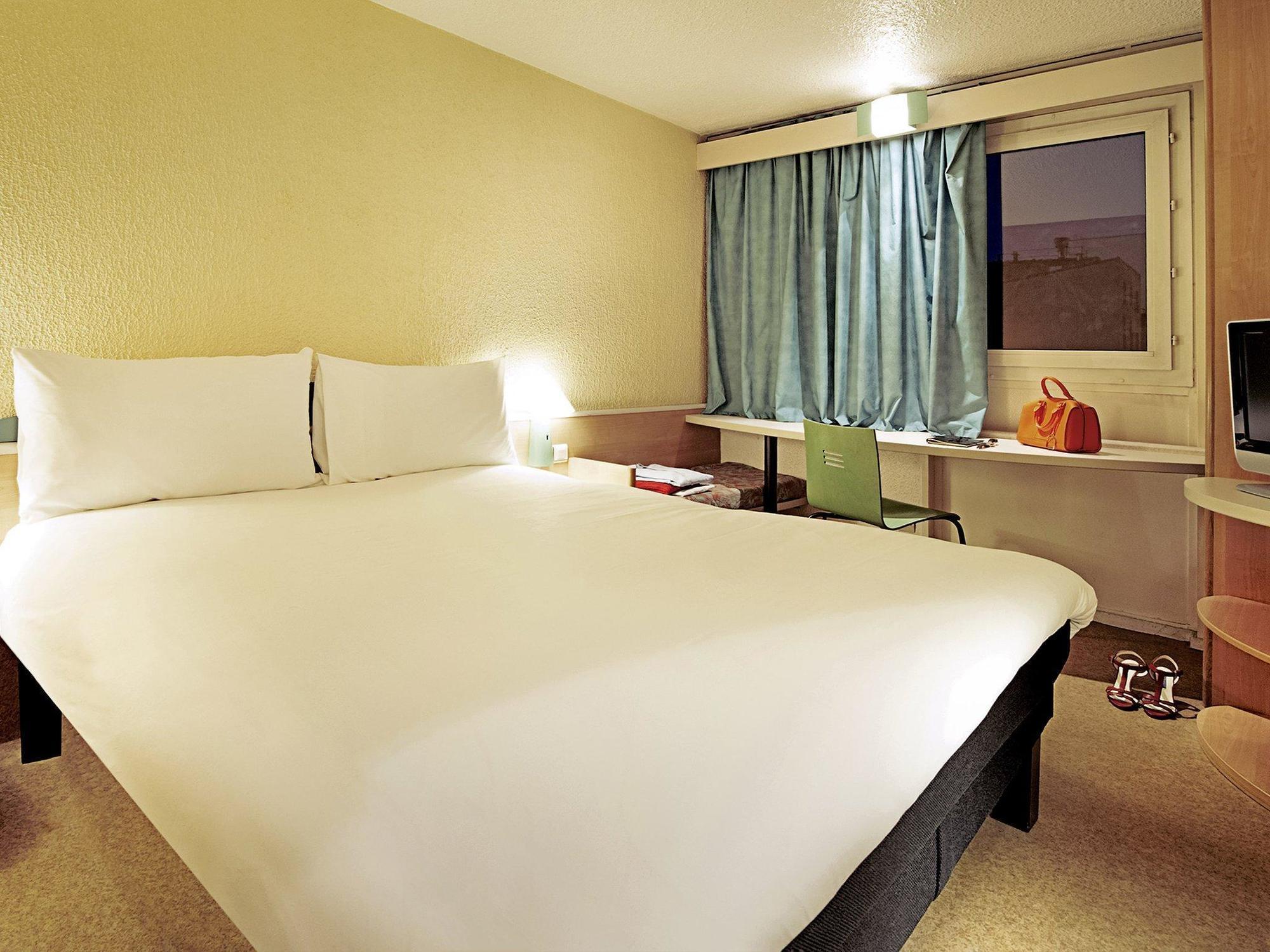 Ibis Poitiers Sud Hotel Exterior foto
